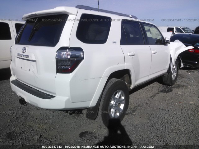 JTEBU5JR5J5512053 - 2018 TOYOTA 4RUNNER SR5 PREM/LTDL/TRAIL/TRD WHITE photo 4