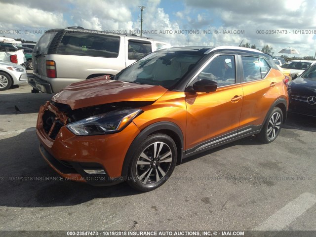 3N1CP5CU5JL534218 - 2018 NISSAN KICKS S/SR/SV ORANGE photo 2