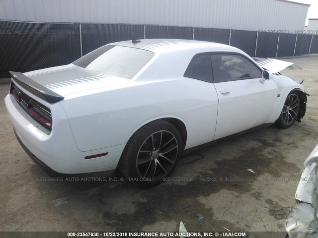 2C3CDZFJ8GH297048 - 2016 DODGE CHALLENGER R/T SCAT PACK WHITE photo 4
