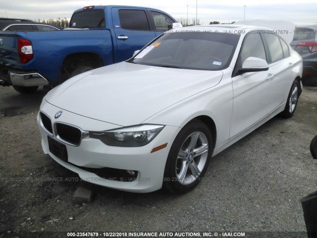 WBA3B1G58ENT00651 - 2014 BMW 320 I WHITE photo 2