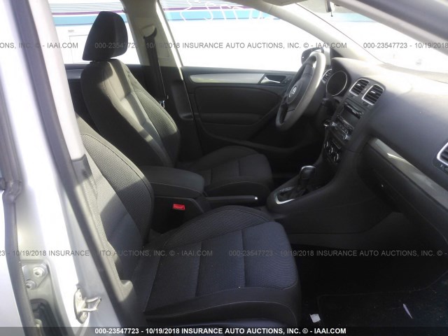 WVWDB7AJ6DW116656 - 2013 VOLKSWAGEN GOLF 银色 照片 5