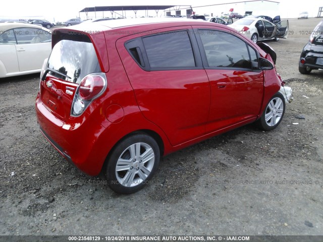 KL8CD6S94EC548159 - 2014 CHEVROLET SPARK 1LT RED photo 4