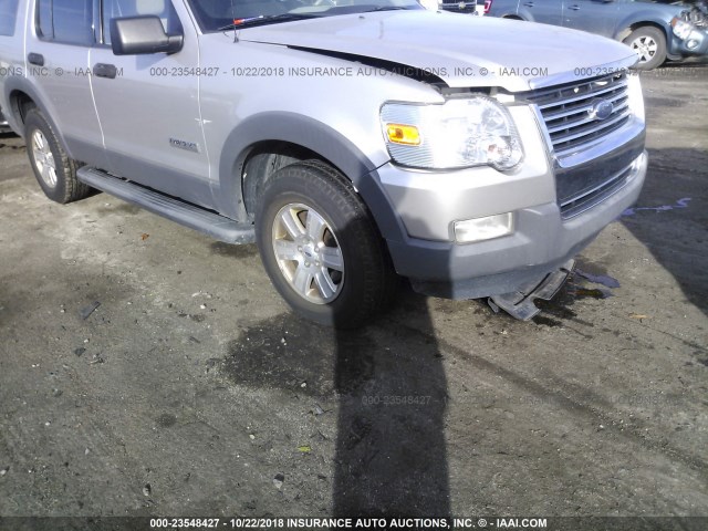 1FMEU73E86UB70534 - 2006 FORD EXPLORER XLT SILVER photo 6