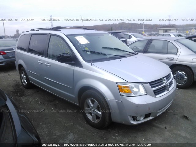 2D4RN5D15AR367642 - 2010 DODGE GRAND CARAVAN SXT SILVER photo 1