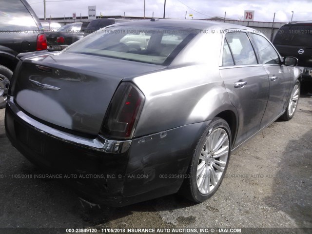 2C3CA6CT8BH592124 - 2011 CHRYSLER 300C GRAY photo 4