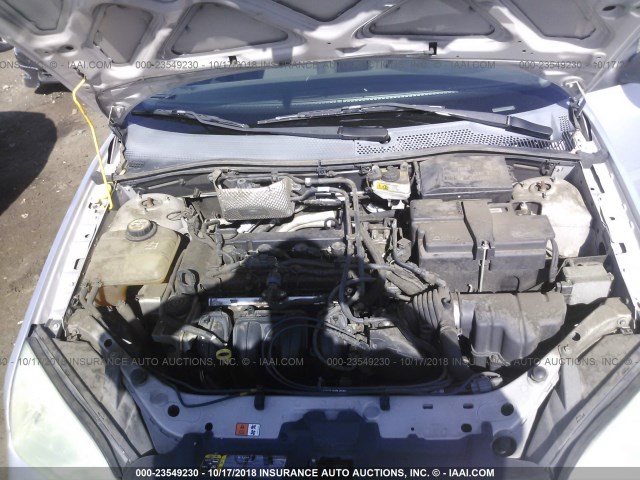 1FAFP37N26W243359 - 2006 FORD FOCUS ZX5 SILVER photo 10