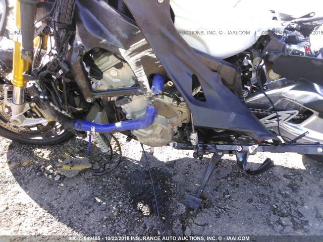 WB10D6003JZ711094 - 2018 BMW S 1000 RR WHITE photo 9