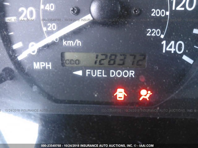 JT2BG22K1Y0529749 - 2000 TOYOTA CAMRY CE/LE/XLE 银色 照片 7