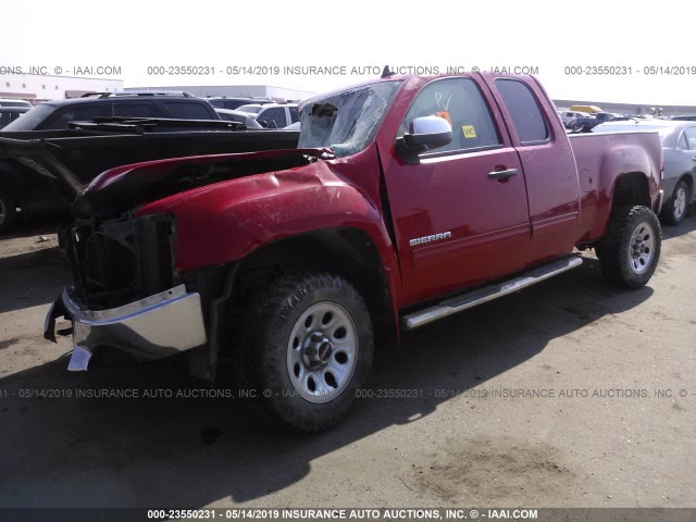 1GTR1UEA0BZ114334 - 2011 GMC SIERRA C1500 SL RED photo 2