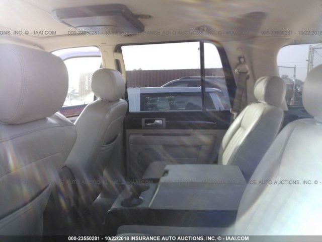 5LMFU27R83LJ16346 - 2003 LINCOLN NAVIGATOR 银色 照片 8