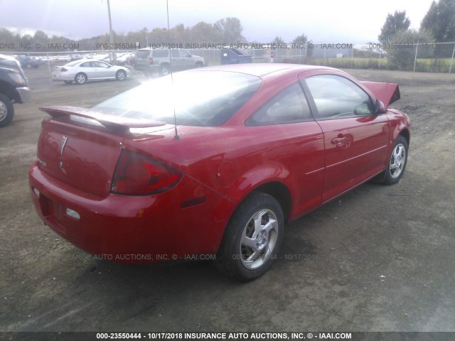 1G2AL15FX77294804 - 2007 PONTIAC G5 RED photo 4