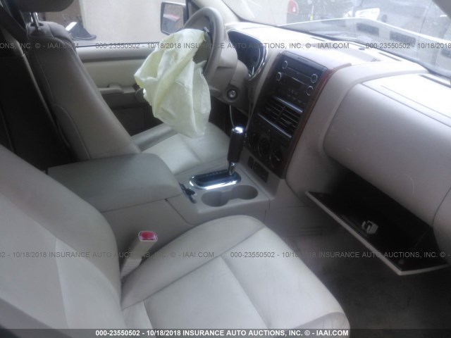 1FMEU64E59UA11323 - 2009 FORD EXPLORER EDDIE BAUER WHITE photo 5