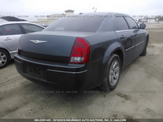 2C3KA53GX7H822147 - 2007 CHRYSLER 300 TOURING GRAY photo 4