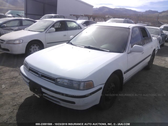 JHMCB7651NC035072 - 1992 HONDA ACCORD LX/EX WHITE photo 2