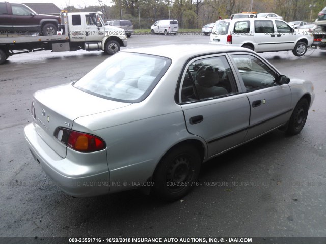 2T1BR12E0YC328761 - 2000 TOYOTA COROLLA VE/CE/LE SILVER photo 4