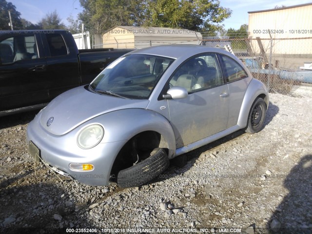 3VWBS21C11M418800 - 2001 VOLKSWAGEN NEW BEETLE GL SILVER photo 2