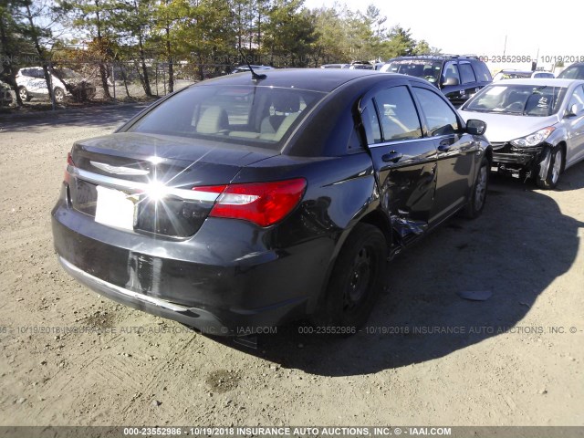 1C3BC4FBXBN566824 - 2011 CHRYSLER 200 LX BLACK photo 4