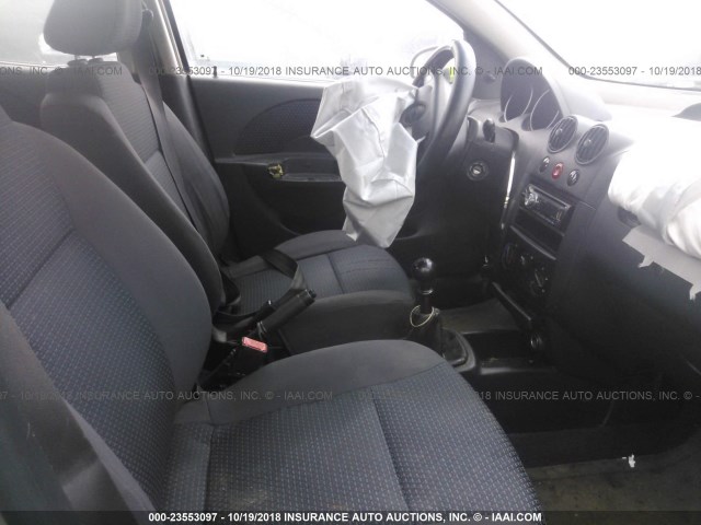 KL1TD566X6B594675 - 2006 CHEVROLET AVEO SILVER photo 4