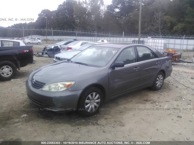 4T1BE32KX4U831543 - 2004 TOYOTA CAMRY LE/XLE/SE GRAY photo 2