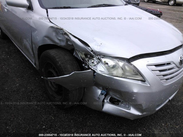 4T4BE46K67R001703 - 2007 TOYOTA CAMRY NEW GENERAT CE/LE/XLE/SE SILVER photo 6