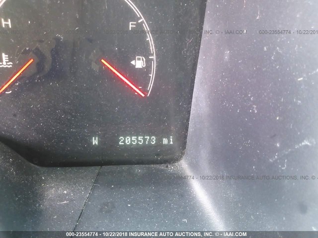 5LMFU27RX4LJ02482 - 2004 LINCOLN NAVIGATOR 银色 照片 7