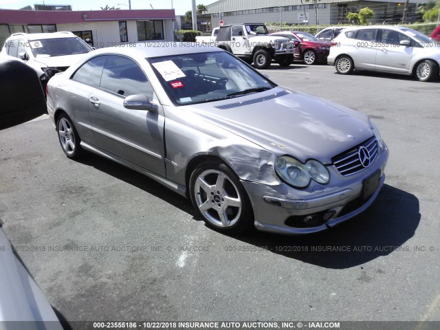 WDBTJ75J85F126601 - 2005 MERCEDES-BENZ CLK 500 GRAY photo 1