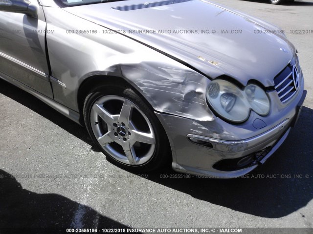 WDBTJ75J85F126601 - 2005 MERCEDES-BENZ CLK 500 GRAY photo 6