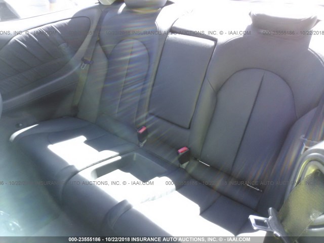 WDBTJ75J85F126601 - 2005 MERCEDES-BENZ CLK 500 GRAY photo 8