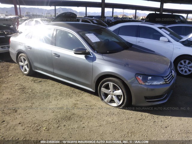 1VWBP7A33EC007985 - 2014 VOLKSWAGEN PASSAT SE GRAY photo 1