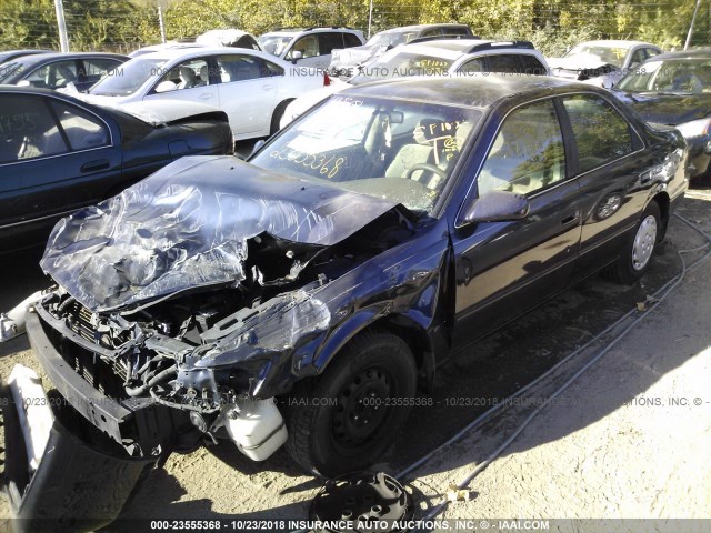 4T1BG22KXWU267027 - 1998 TOYOTA CAMRY CE/LE/XLE 蓝色 照片 2