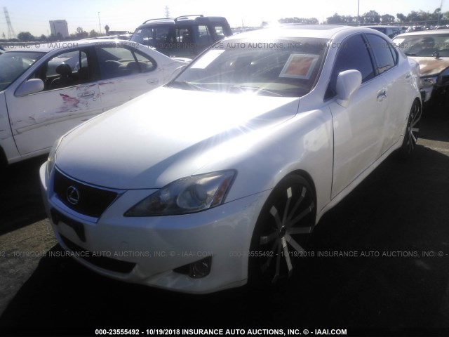 JTHBK262965003349 - 2006 LEXUS IS 250 WHITE photo 2