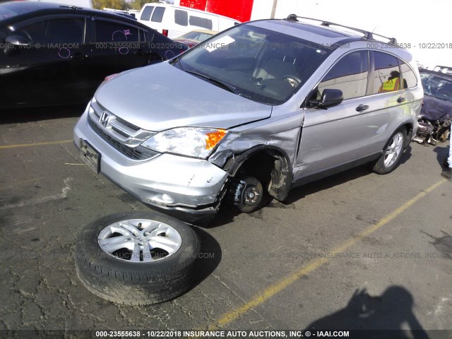 JHLRE4H59AC002896 - 2010 HONDA CR-V EX SILVER photo 2