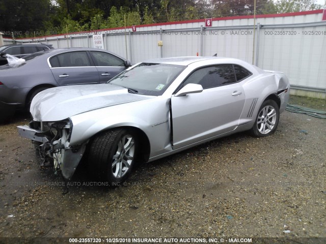 2G1FA1E30D9163042 - 2013 CHEVROLET CAMARO LS SILVER photo 2