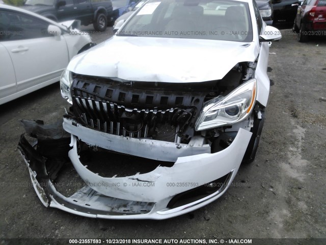 2G4GN5EX5E9310883 - 2014 BUICK REGAL PREMIUM WHITE photo 6