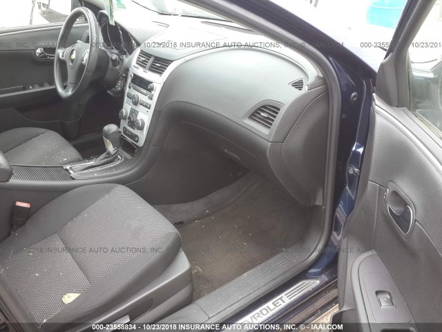 1G1ZC5E11BF138927 - 2011 CHEVROLET MALIBU 1LT BLUE photo 5