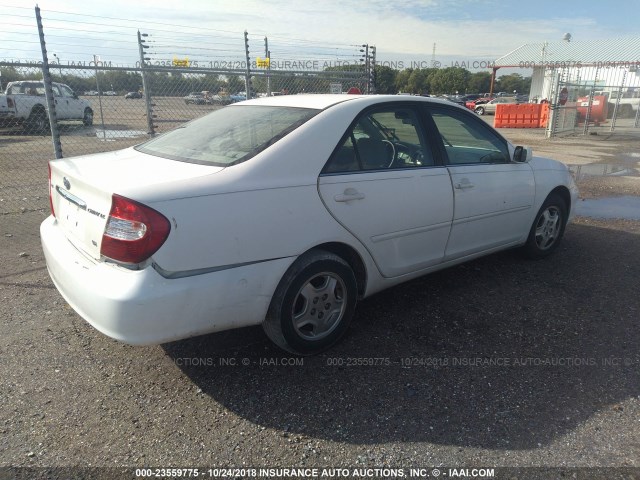 4T1BF32K53U038808 - 2003 TOYOTA CAMRY LE/XLE/SE WHITE photo 4