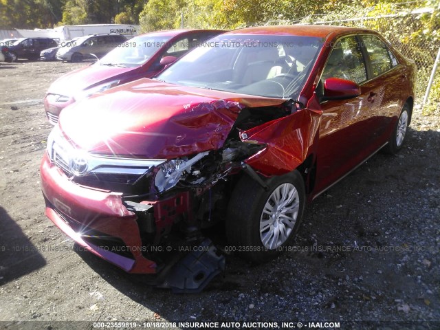 4T1BF1FKXDU688086 - 2013 TOYOTA CAMRY L/SE/LE/XLE RED photo 2