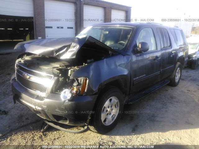 1GNUCHE0XAR123227 - 2010 CHEVROLET SUBURBAN C1500  LS GRAY photo 2