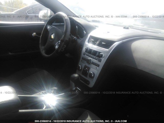 1G1ZC5E19BF251427 - 2011 CHEVROLET MALIBU 1LT BLUE photo 5