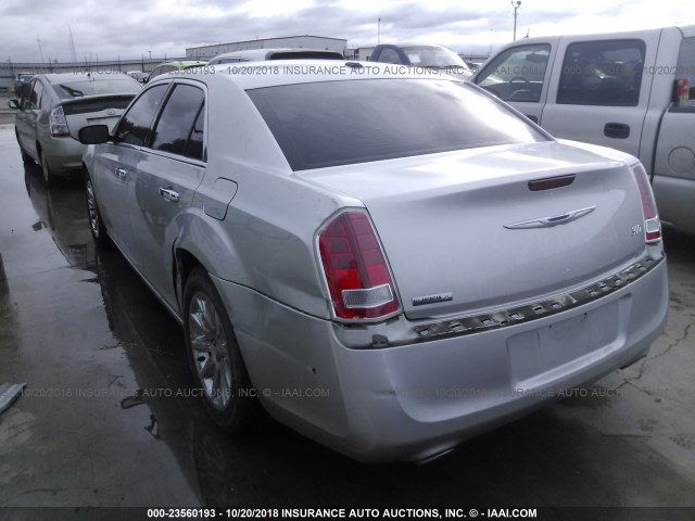 2C3CCACG2CH126934 - 2012 CHRYSLER 300 LIMITED SILVER photo 3