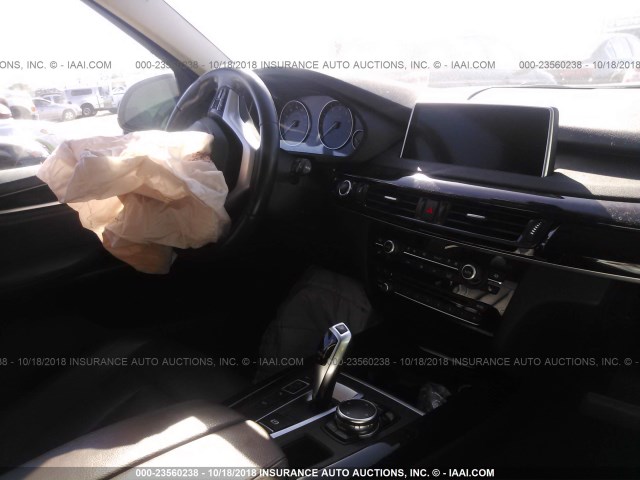 5UXKR0C58F0P00586 - 2015 BMW X5 XDRIVE35I WHITE photo 5