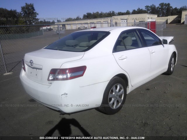 4T1BF3EK1BU705741 - 2011 TOYOTA CAMRY SE/LE/XLE WHITE photo 4