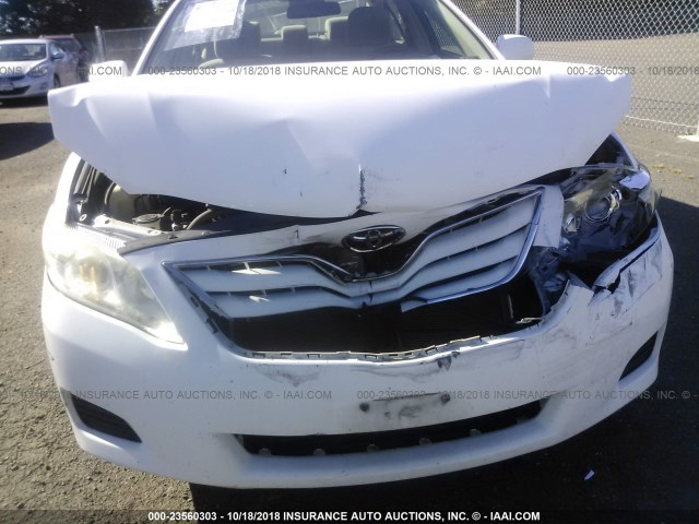 4T1BF3EK1BU705741 - 2011 TOYOTA CAMRY SE/LE/XLE WHITE photo 6