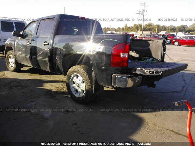 1GCPKSE32BF149324 - 2011 CHEVROLET SILVERADO K1500 LT BLACK photo 3