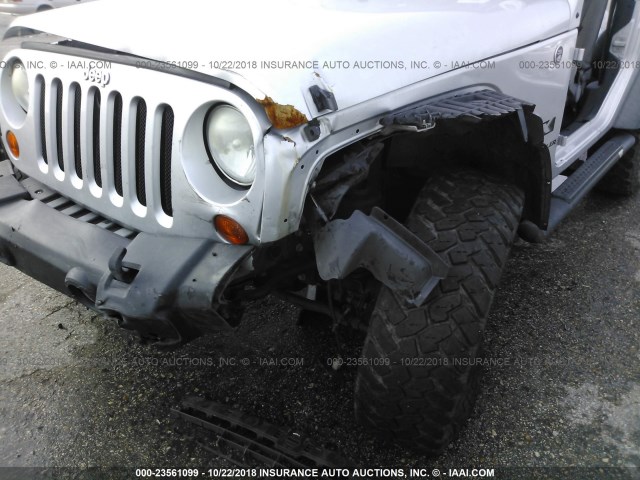 1J4FA24187L179350 - 2007 JEEP WRANGLER X SILVER photo 6