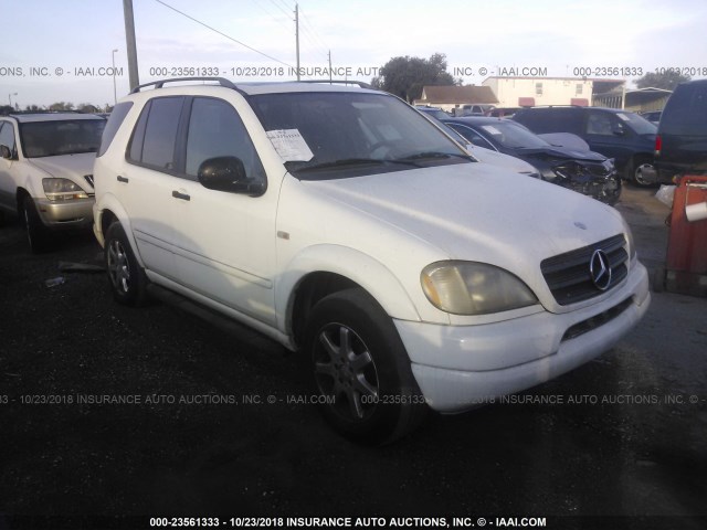 4JGAB72E7XA063791 - 1999 MERCEDES-BENZ ML 430 WHITE photo 1