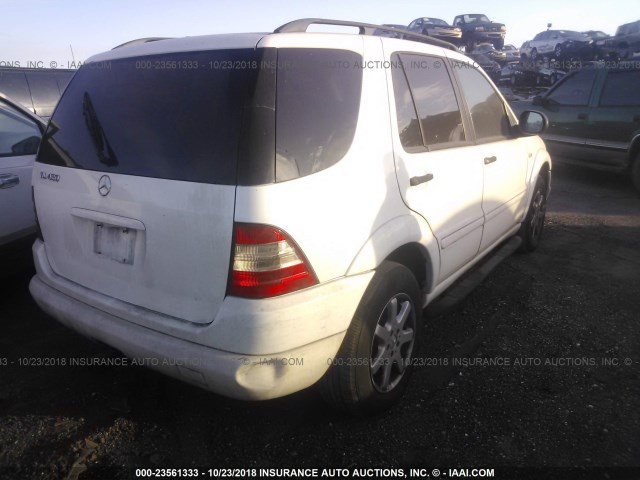 4JGAB72E7XA063791 - 1999 MERCEDES-BENZ ML 430 WHITE photo 4