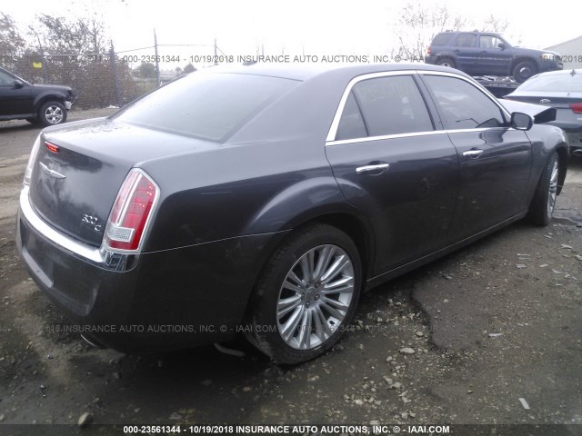 2C3CCAEG5DH600437 - 2013 CHRYSLER 300C GRAY photo 4