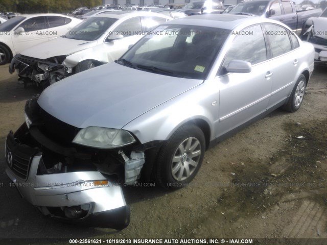 WVWPD63B93P459042 - 2003 VOLKSWAGEN PASSAT GLS SILVER photo 2