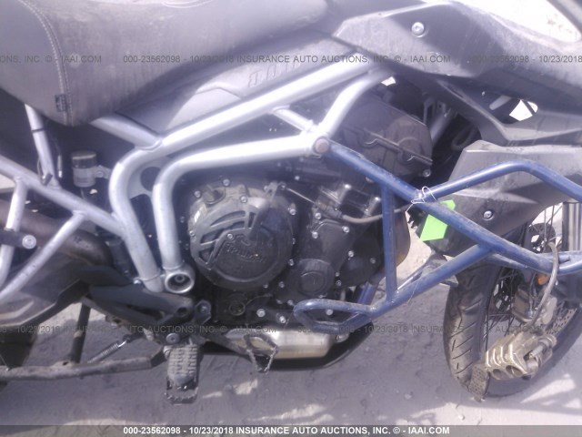 SMTE06BF1BJ496497 - 2011 TRIUMPH MOTORCYCLE TIGER 800XC ABS შავი ფოტო 8